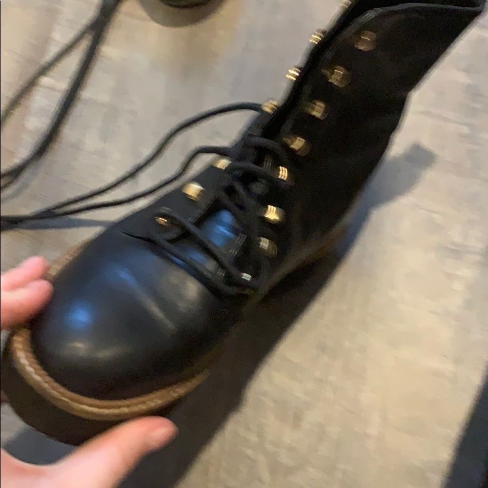 Shellys shoes - Picture 4 of 5